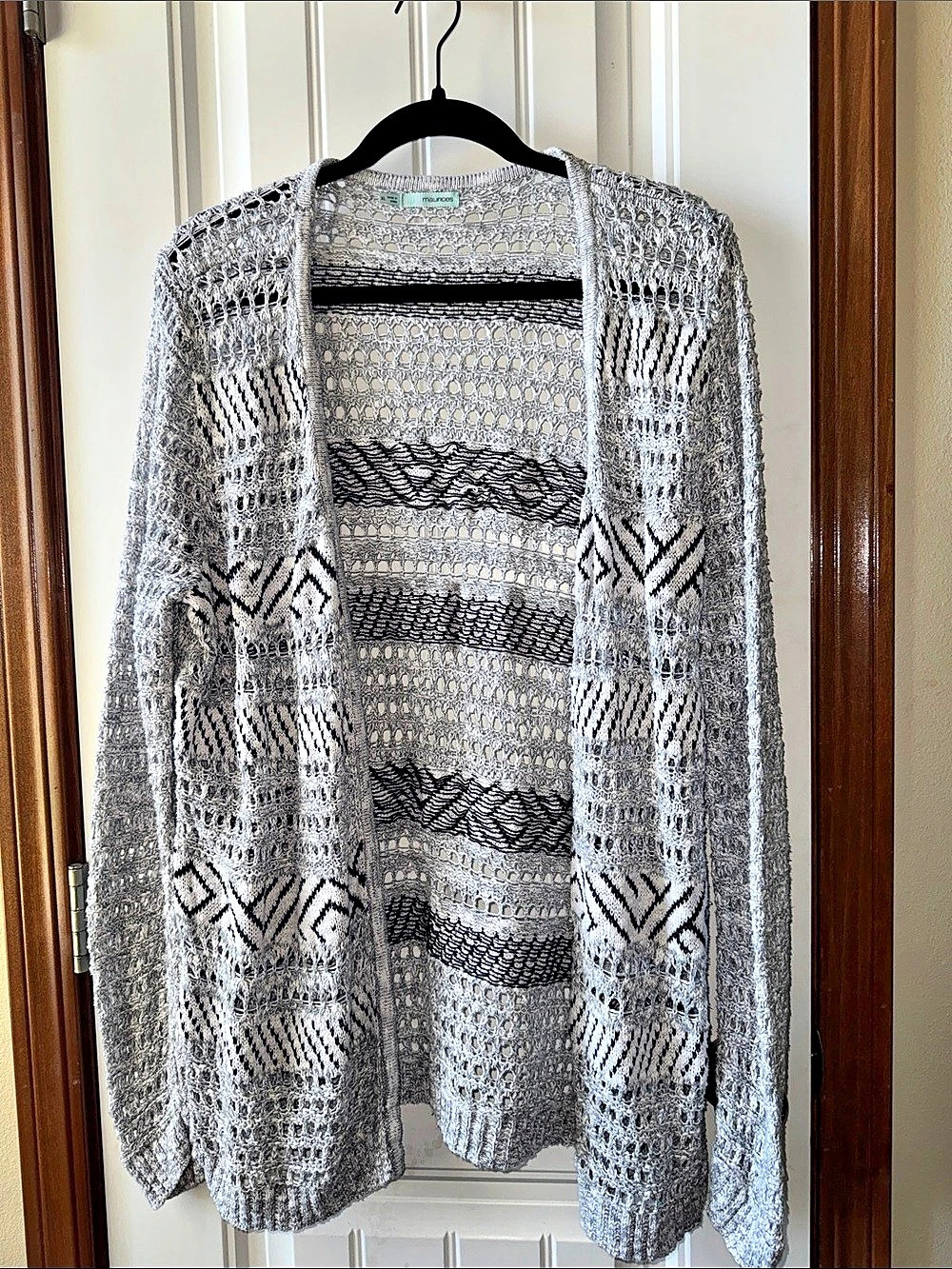 maurices Geometric Open Front Cardigan in Gray & Black XL